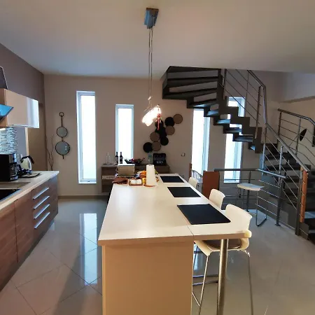 Holiday home Key Point Town House Corfu (city)