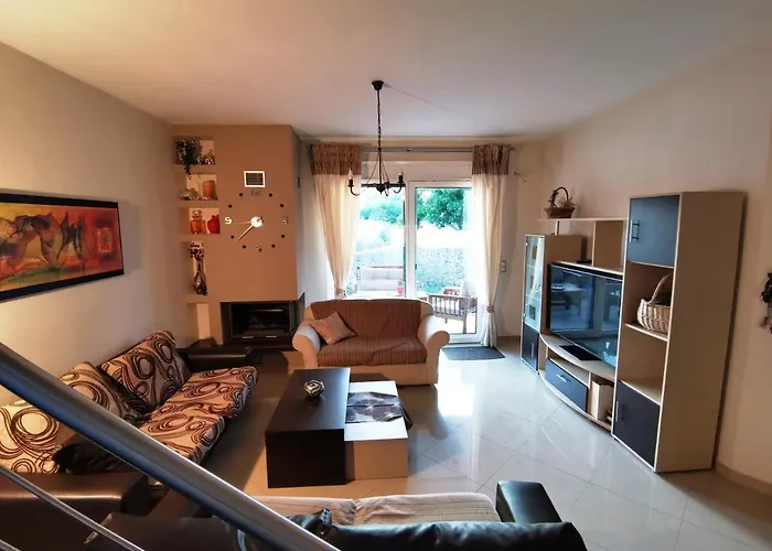 Key Point Town House Vakantiehuis Corfu (city)