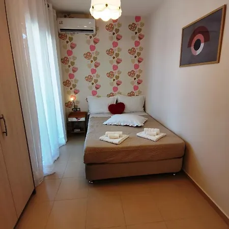 Case de vacanță Key Point Town House Corfu (city)