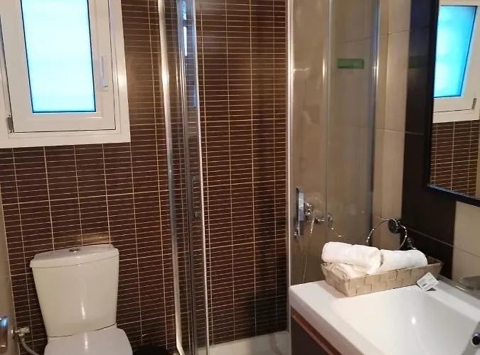 Key Point Town House