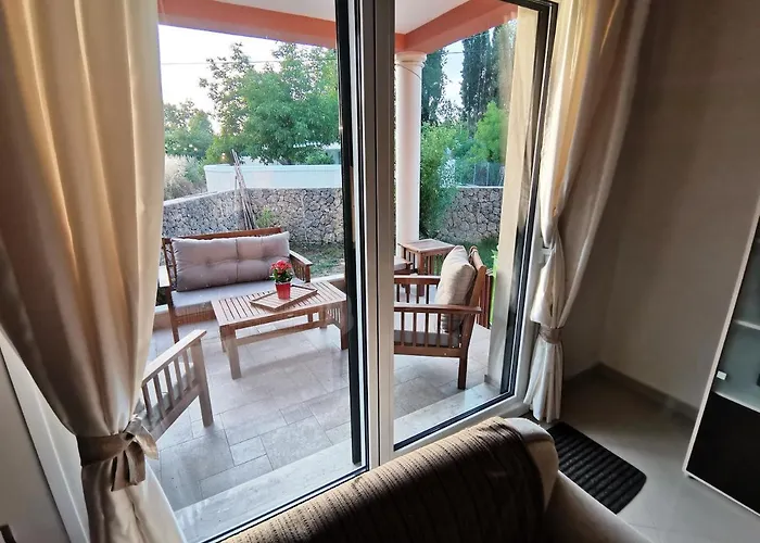 Dom wakacyjny Key Point Town House Corfu (city)