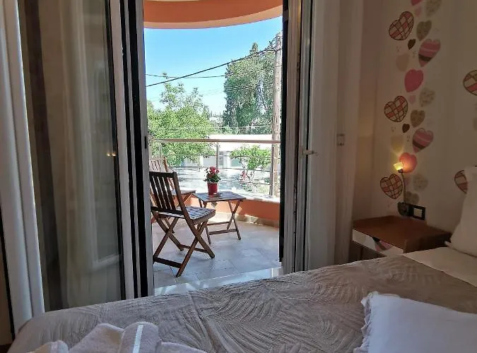 Key Point Town House *